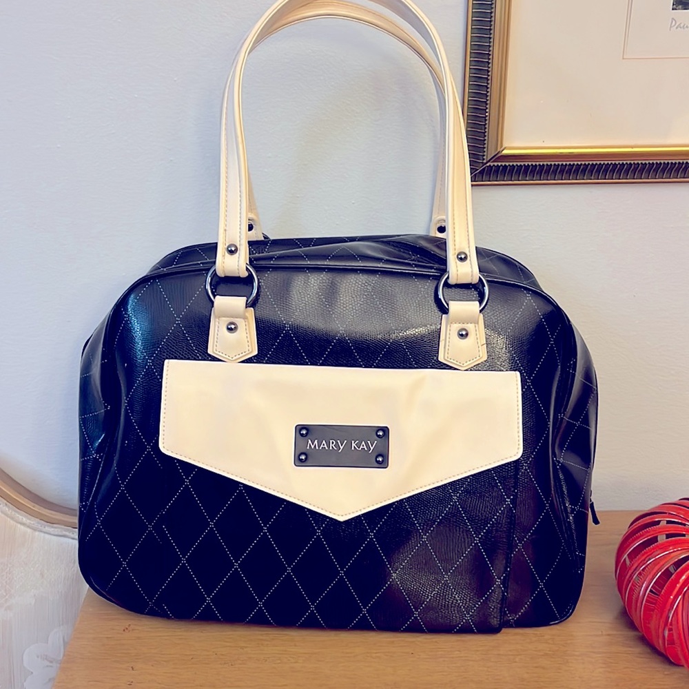 Mary Kay Deluxe LARGE Makeup Consultant Bag